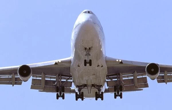 Boeing 747. 747 e d m