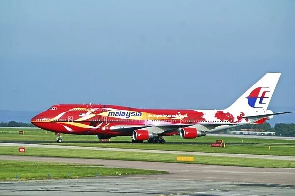 Boeing 747-400 Malaysian in special livery