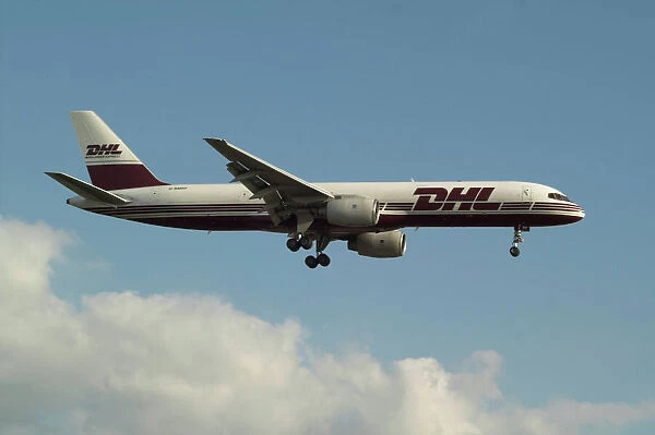 Boeing 757-200 DHL. DHL Airways B757-236(f) G-BMRF on finals into ema
