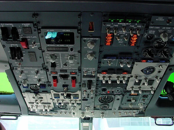 Cockpit Controls. 737 700 head panel (C) Snow