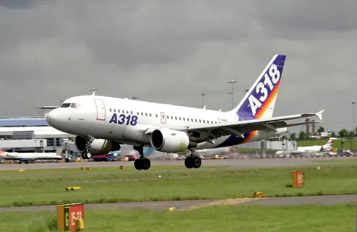 Framed Print : F-WWIA. Airbus A.318 touching down Rwy 33 at BHX Framed Print : F-WWIA. Airbus A.318 touching down Rwy 33 at BHX