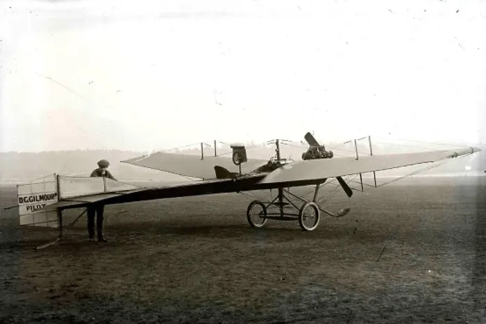 : Flight, SUP00142 : Flight, SUP00142