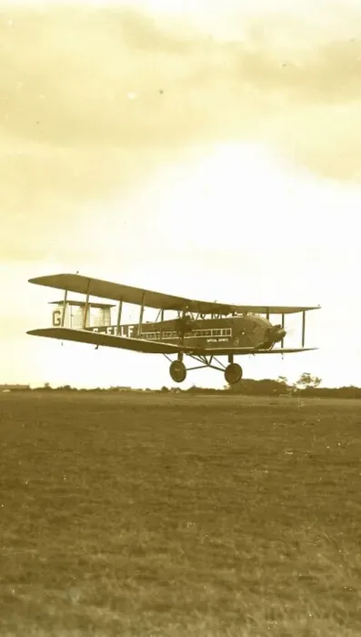 : Flight, SUP00195 : Flight, SUP00195