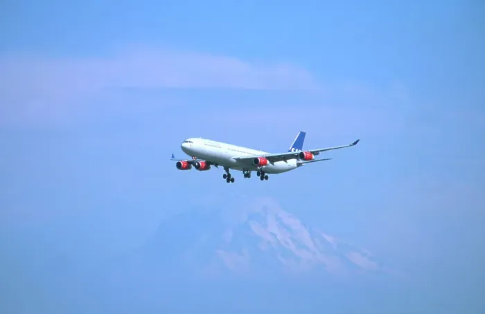 Framed Print : g jones scandiancian airbus a340 313x over mount rainier washington Framed Print : g jones scandiancian airbus a340 313x over mount rainier washington