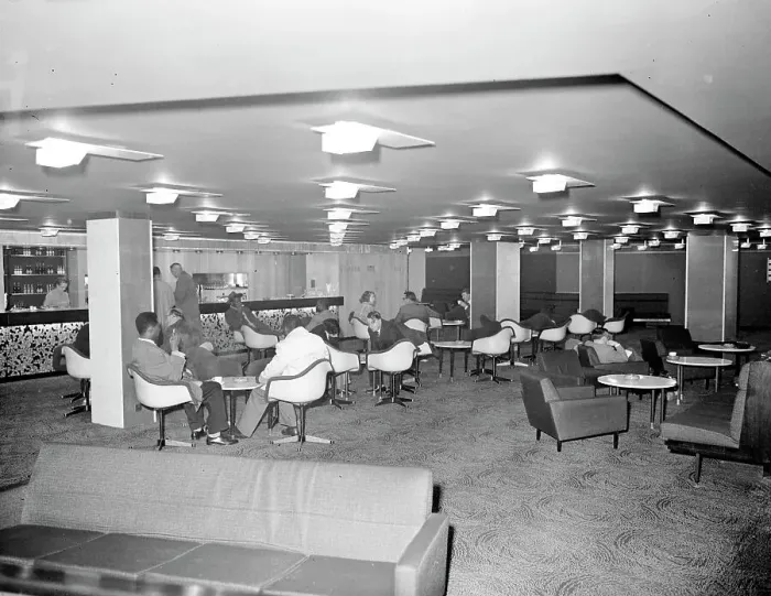 Framed Print : London, Heathrow, Airport, Lounge, 1960, 1960s, Passengers, Interior, Terminal, Historical, Civil, UK Framed Print : London, Heathrow, Airport, Lounge, 1960, 1960s, Passengers, Interior, Terminal, Historical, Civil, UK