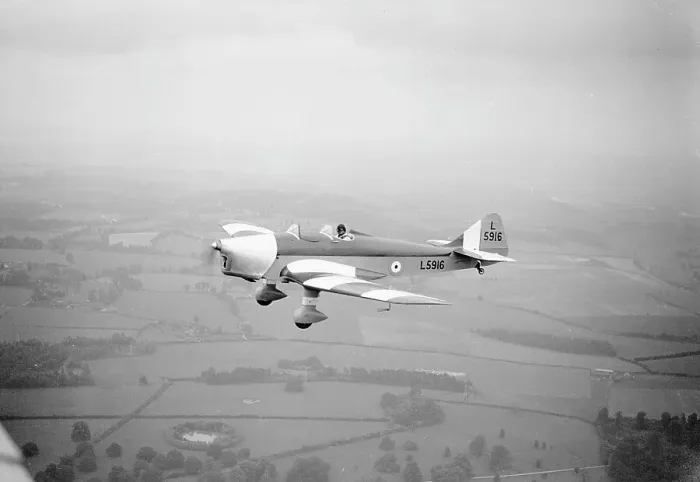 Framed Print : Miles Magister L5916 CFS 17 / 06 / 37 (c) The Flight Collection Not to be reproduced without permission Framed Print : Miles Magister L5916 CFS 17 / 06 / 37 (c) The Flight Collection Not to be reproduced without permission