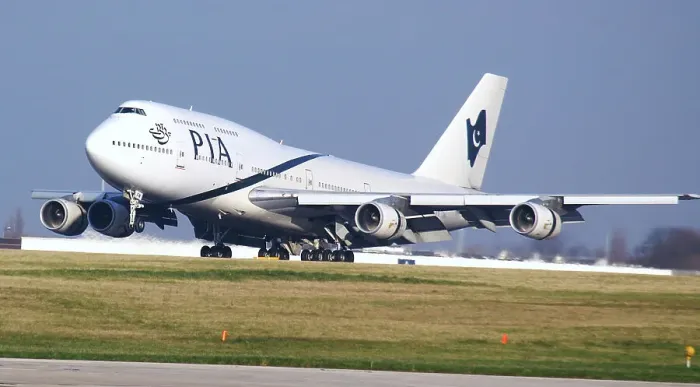 Framed Print : PIA;747-200;landing;nosewheel coming down;white aircraft sunny day;manchester Framed Print : PIA;747-200;landing;nosewheel coming down;white aircraft sunny day;manchester