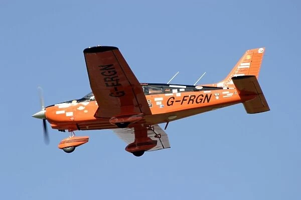 Piper PA28 Dakota. Final flypast along the runway at BHX before setting