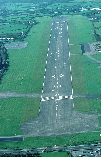 Runways: Filton. Filton runway UK. Bradbury