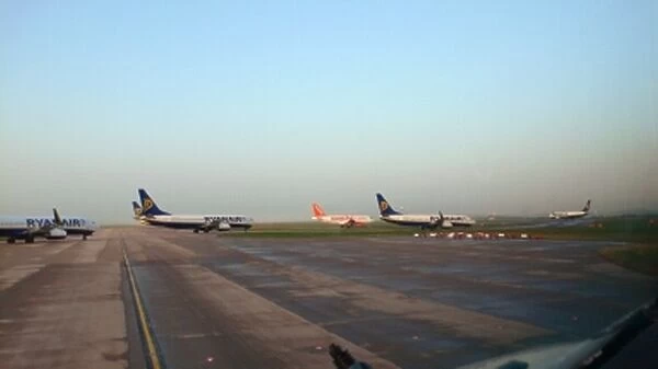 Ryanair B 737-800s and Lone Easyjet Airbus 319 Stansted Sept 06