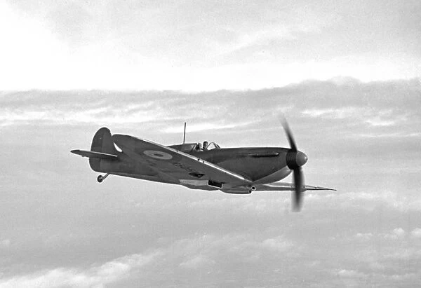 Supermarine Spitfire Mk 1 K5054 (c) Flight