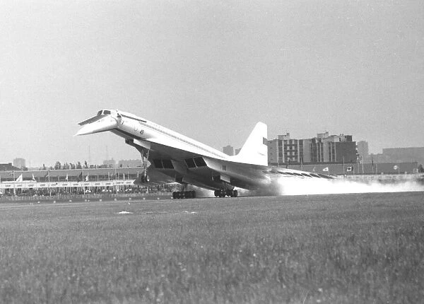Tupolev TU144 at Paris Airshow 1973 which crashed later on