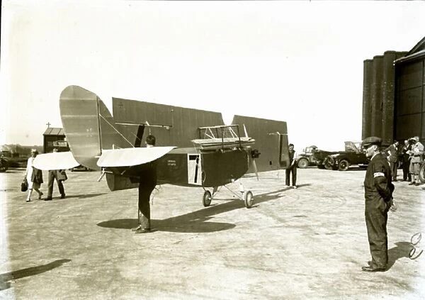 upermarine sparrow II at Lympne air trials, 1926