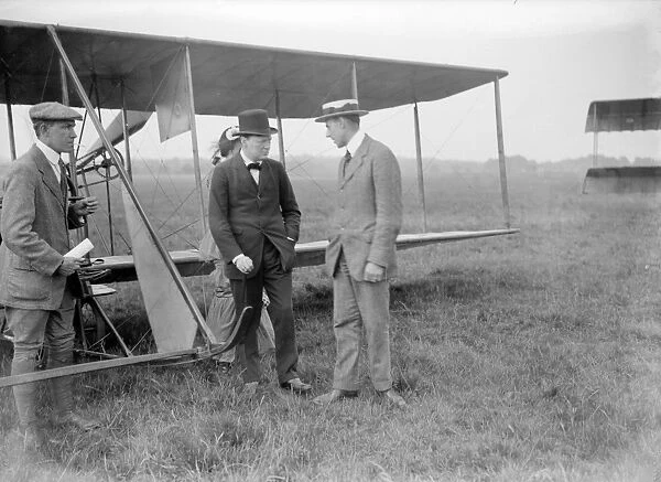 Winston Churchill 1915 (c) Flight