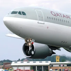 A7-ACB Qatar Airways Airbus A330 close up