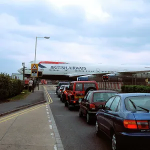 Aircraft crossing road