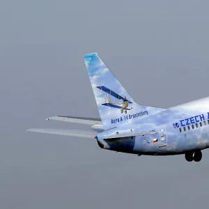 Boeing 737-500