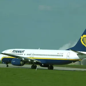 Boeing 737 Ryanair at East Midlands Airport