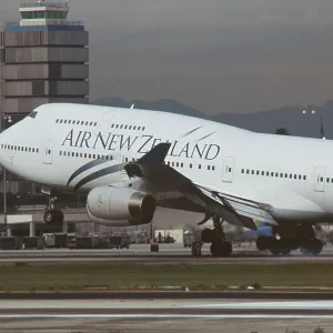 Boeing 747-400 Air New Zealand at Los Angeles Airport USA