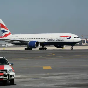 Boeing 777-200 British Airways at Dubai airport with ramp vehicle