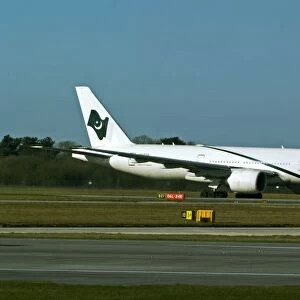 Boeing 777 PIA at Manchester