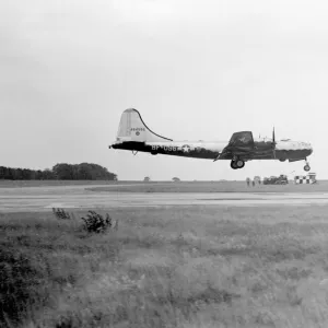 Boeing B-29 Superfortress USAF landing at RAF Marham UK