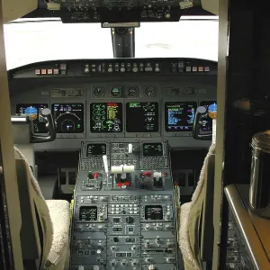 Challenger cockpit Challenger cockpit