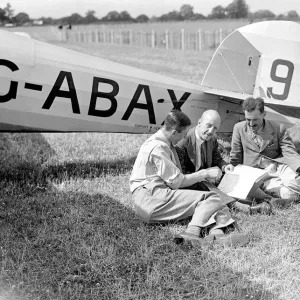 Civilian Pilots 1933 with Hawker Tomitt - Bulman, Sayer, Lowdell