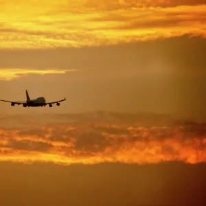 gaskell 747 4 cathay flying away sunset atmos