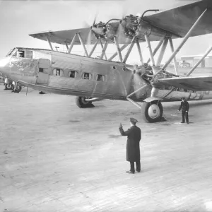 Handley Page HP42 Heracles Imperial Airways at Croydon airport