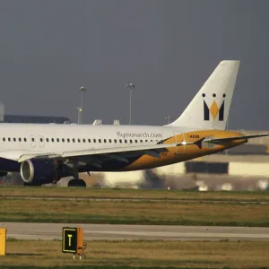 Monarch;A320;British charter airline;slowing down;reverse thrust