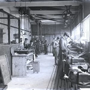 orkers at Hewlett and Blondeaus aircraft factory, 1915