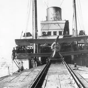 Sopwith Pup on ship deck 1917 HMS Slinger