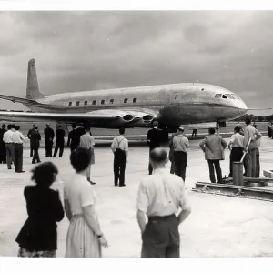 Static display of the De Havilland Comet