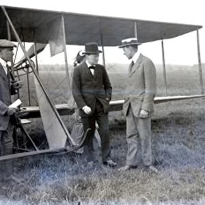 Winston Churchill talks to aviators, 1915
