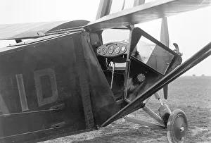 Images Dated 12th December 2005: ABC Motors Robin