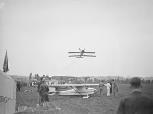 <b class=qtipBold><figcaption>Aerobatics: Flying circus</figcaption></b><br>Cobham Flying Circus Reading (c) Flight<br><em>© Flight Global 2009 - All Rights Reserved</em> Aerobatics: Flying circus