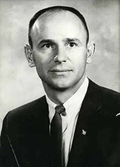 Pioneers in Aviation Collection: Alan L. Bean