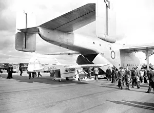 Flight Gallery: Blackburn Beverley at SBAC show with small aircraft being loaded