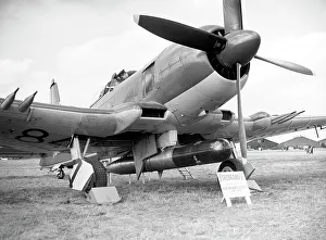 <b class=qtipBold><figcaption>Blackburn Firebrand</figcaption></b><br>Blackburn, Firebrand, V, EX844 Royal Navy RN, UK, Historical, Military, Ground, 3/4, Front, Farnborough, 1948, 1940s, Fighter, Bomber<br><em>© Flight Global 2009 - All Rights Reserved</em> Blackburn Firebrand