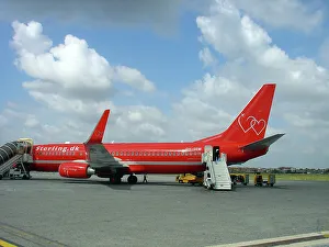 Boeing 737-800 Sterling at Rome Ciampino Airport