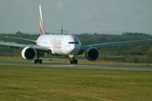 Modern Aircraft Gallery: Boeing 777-300ER Emirates