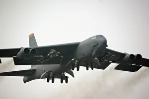 Airforce Collection: Boeing B52H preparations for Gulf War II at RAF Fairford UK