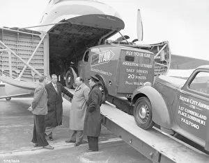 <b class=qtipBold><figcaption>Bristol Freighter</figcaption></b><br><em>© Flight Global 2009 - All Rights Reserved</em> Bristol Freighter