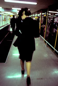 Cabin Crew rushing to aircraft