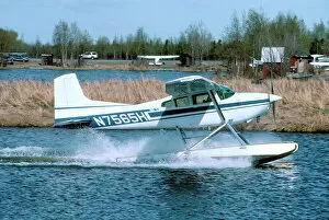 Modern Aircraft Gallery: Cessna 185 flying boat