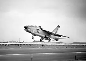 <b class=qtipBold><figcaption>Chance Vought TF-8A Crusader</figcaption></b><br>Chance, Vought, TF-8A, Crusader, US, Navy, Paris, Airshow, 1963, 1960s, Historical, Military, G-A, 3/4, Front, USA, Fighter<br><em>© Flight Global 2009 - All Rights Reserved</em> Chance Vought TF-8A Crusader