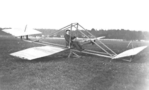 <b class=qtipBold><figcaption>Eardley Biling Oscillator</figcaption></b><br>Eardley Billing Oscillator at brooklands neg A85 (c) Flight<br><em>© Flight Global 2009 - All Rights Reserved</em> Eardley Biling Oscillator