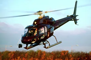 <b class=qtipBold><figcaption>Eurocopter Squirrel</figcaption></b><br>mackenzie squirrel pdg heli glas dipping<br><em>© Flight Global 2009 - All Rights Reserved</em> Eurocopter Squirrel