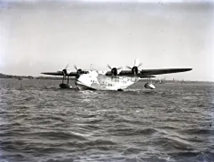 Flight Gallery: February: Imperial Airways began regular operation of Southampton-Alexandria services with C Class